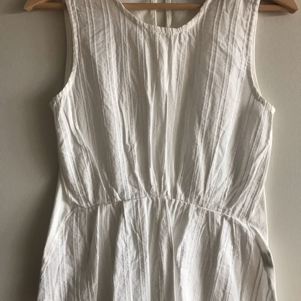 JCrew white Sleeveless blouse
